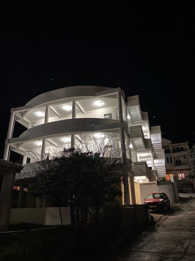 באר Dajkovic Apartmani מראה חיצוני תמונה